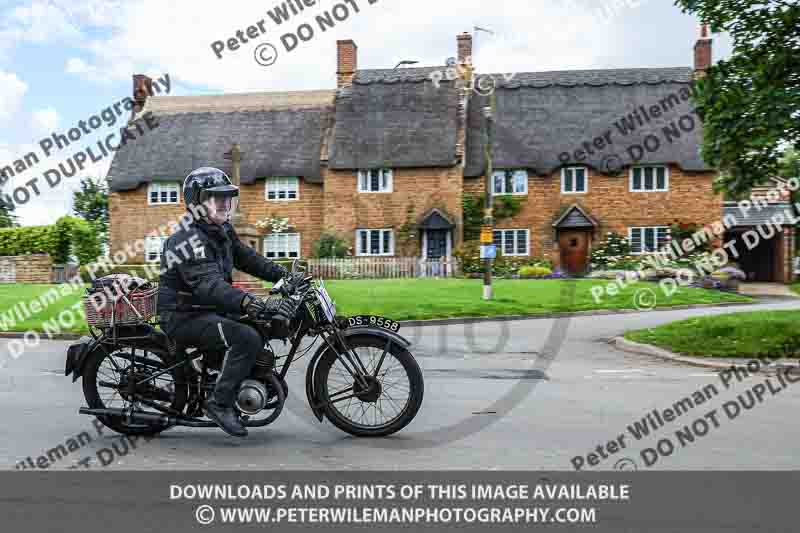 Vintage motorcycle club;eventdigitalimages;no limits trackdays;peter wileman photography;vintage motocycles;vmcc banbury run photographs